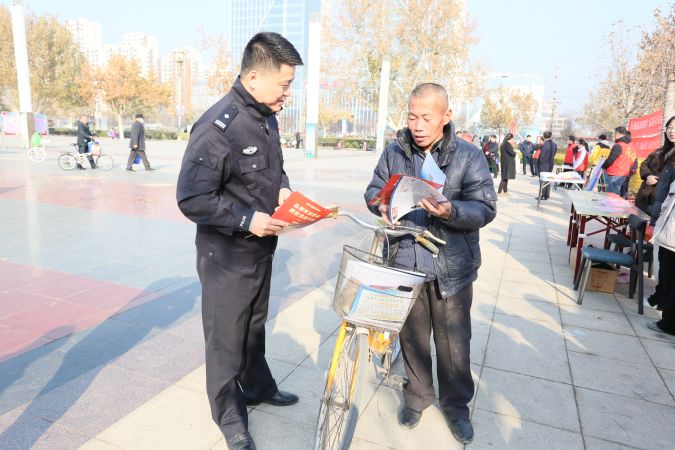 图四